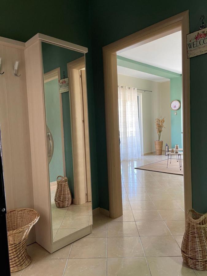 Ola Apartament 2 Sarandë Eksteriør billede