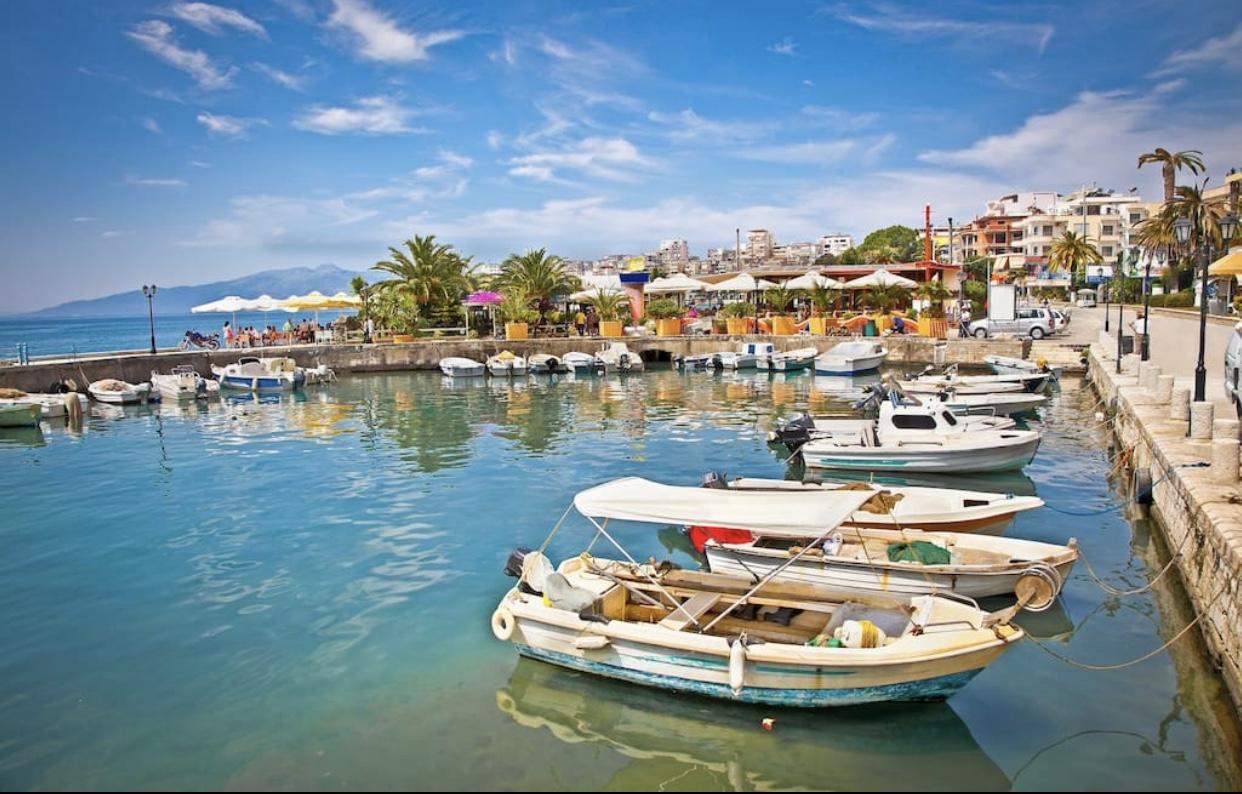 Ola Apartament 2 Sarandë Eksteriør billede